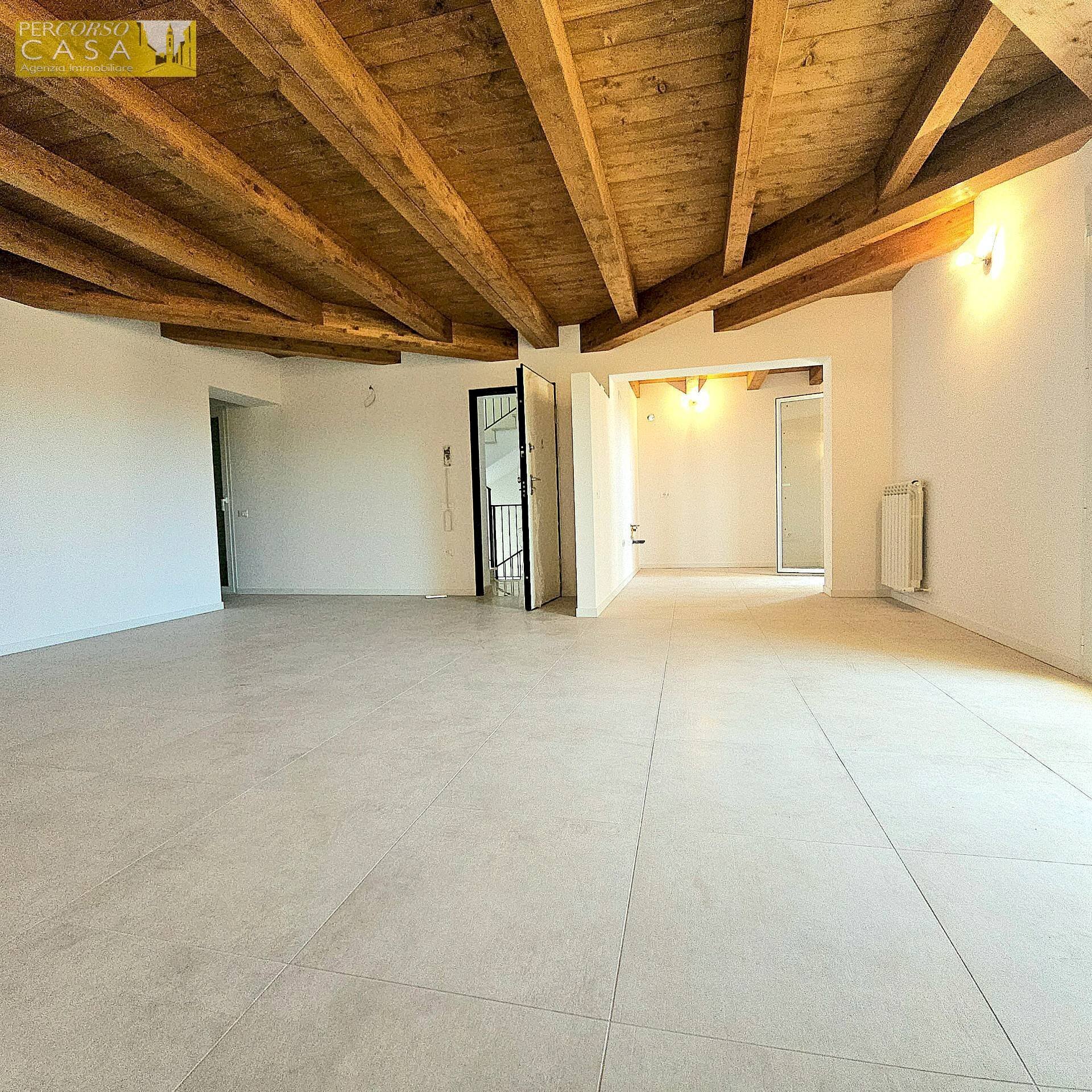 Foto 2 - Four-room apartment Piano Grande, Torricella Sicura - photo 2