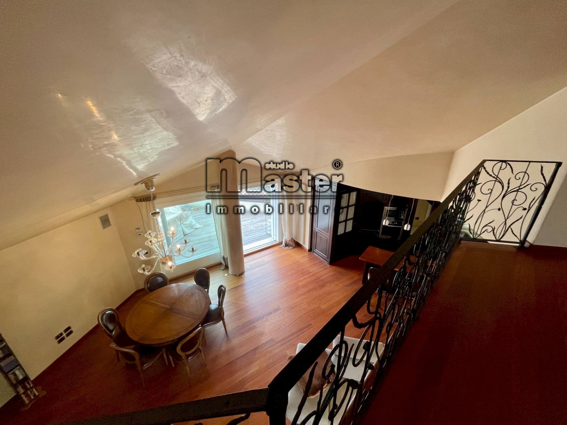 Foto 1 - Attic piazza duomo
 
1, Treviso - photo 1