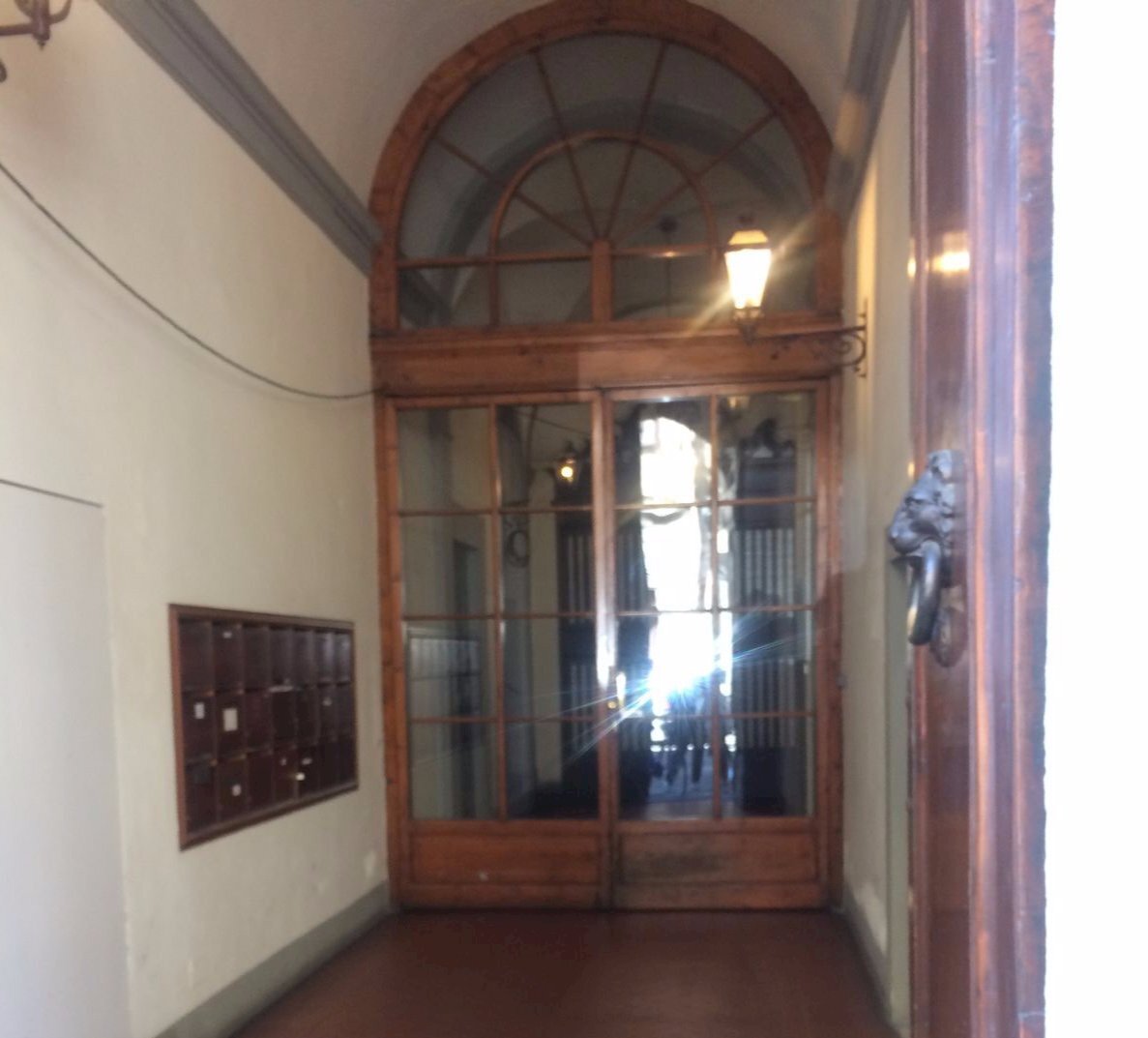 \nFoto 1\n - Shop Via Borgognissanti, Firenze - photo 1