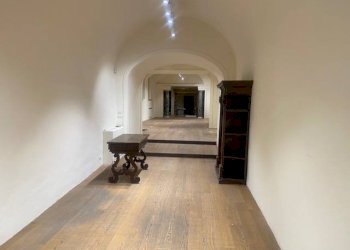 \nFoto 2\n - Shop Via Maggio, Firenze - photo 2