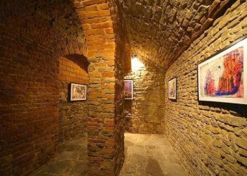 \nFoto 11\n - Locale Commerciale Via Maggio, Firenze - foto 11