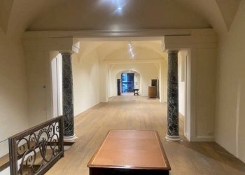 \nFoto 10\n - Negozio Via Maggio, Firenze - foto 10