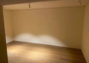 \nFoto 16\n - Negozio Via Maggio, Firenze - foto 16