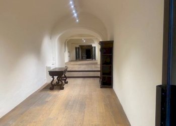 \nFoto 24\n - Negozio Via Maggio, Firenze - foto 24