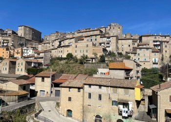 Foto 17 - Magazzino Via Vincenzi Giuseppe
 
61, Caprarola - foto 17