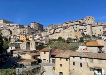 Foto 18 - Magazzino Via Vincenzi Giuseppe
 
61, Caprarola - foto 18