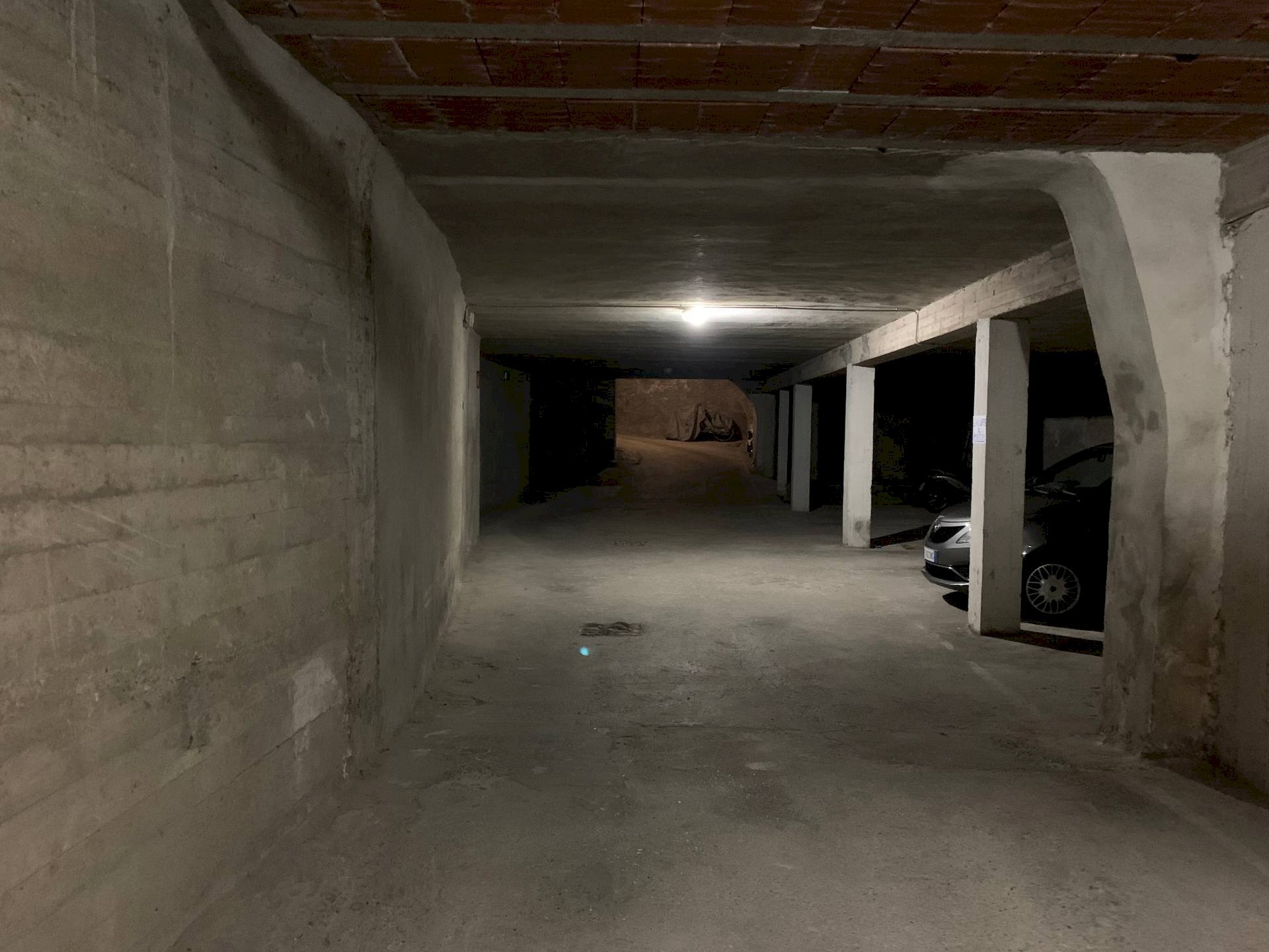 Foto 3 - Box Mantova - photo 3