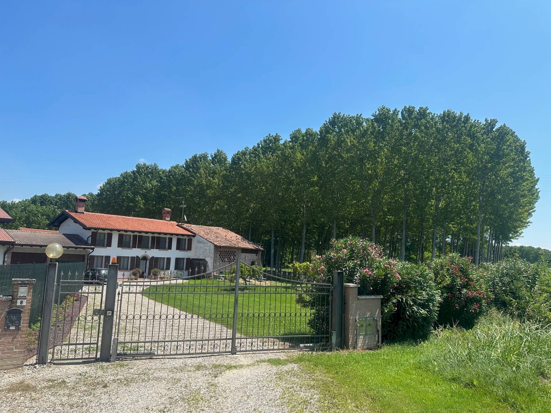 Foto 2 - Casa indipendente Bagnolo San Vito - foto 2