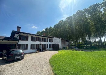 Foto 1 - Casa indipendente Bagnolo San Vito - foto 1