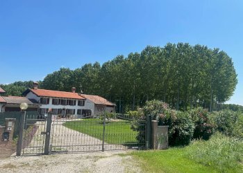 Foto 2 - Casa indipendente Bagnolo San Vito - foto 2