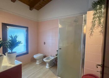 Foto 36 - Casa indipendente Bagnolo San Vito - foto 36