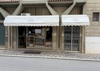 Foto 2 - Locale Commerciale Mantova - foto 2