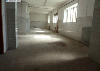 Foto 59 - Stabile - Palazzo Corso Italia
 
112, Castelmauro - foto 59