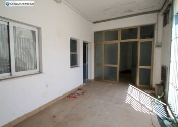 Foto 3 - Magazzino Via India, Termoli - foto 3