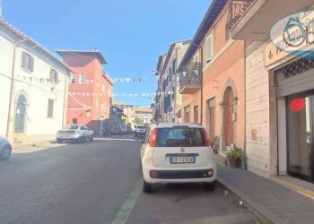 Foto 4 - Locale Commerciale via roma
 
31, Manziana - foto 4