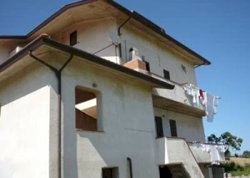 Foto 2 - Casa indipendente via Vomano, Bellante - foto 2