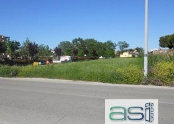 Foto 1 - Terreno edificabile VIA GORIZIA, Alba Adriatica - foto 1