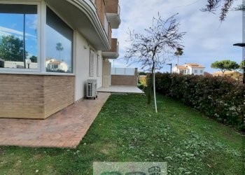 giardino - Trilocale lungomare zara, Giulianova - foto 1