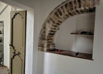 Foto 26 - Stabile - Palazzo corso garibaldi
 
88, Spoleto - foto 26