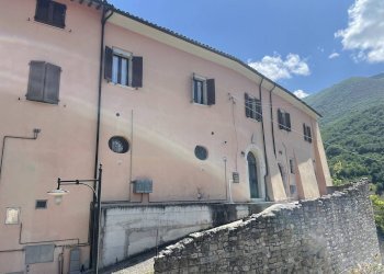 Foto 3 - Stabile - Palazzo Triponzo, Cerreto di Spoleto - foto 3