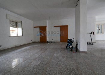 Foto 5 - Commercial Premises Via Garibaldi
snc, Alba Adriatica - photo 5