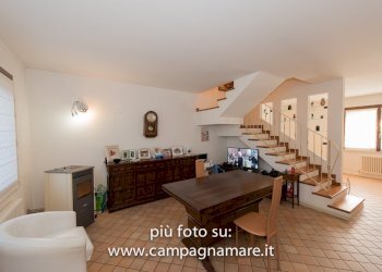 Foto 2 - Villa a Schiera via cristoforo colombo
 
12, Lagosanto - foto 2