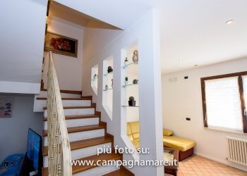 Foto 7 - Villa a Schiera via cristoforo colombo
 
12, Lagosanto - foto 7