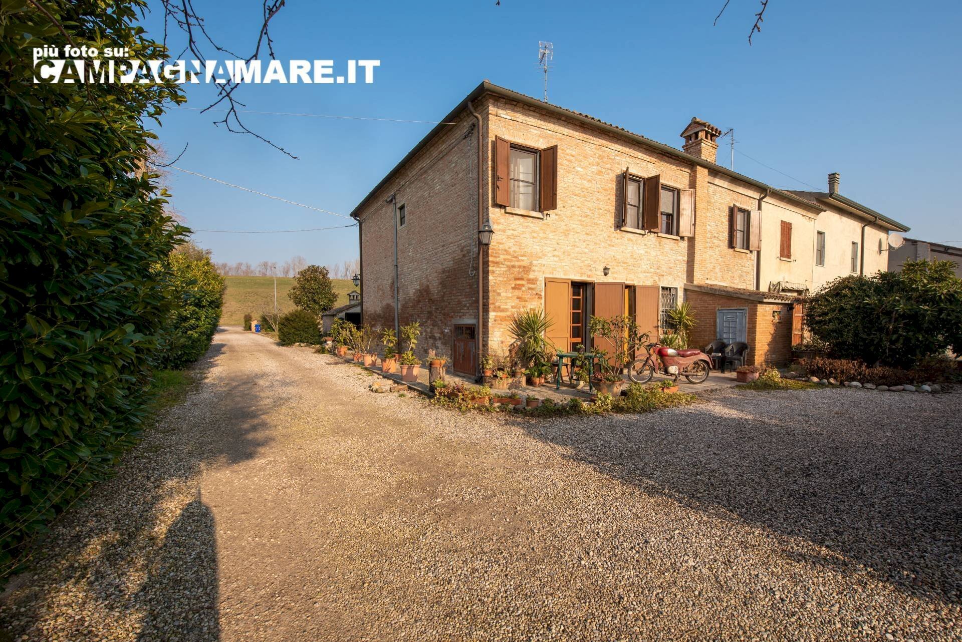 Foto 1 - Terraced Villa Piazza Gramsci
 
10/h, Riva del Po - photo 1