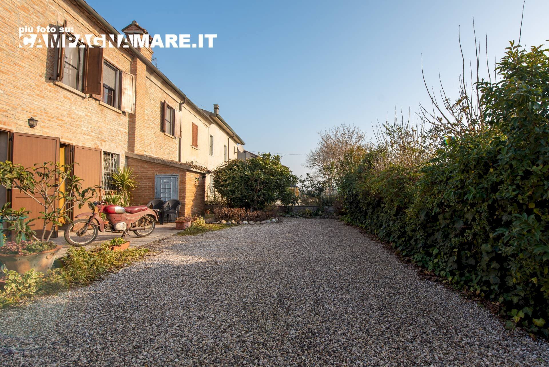 Foto 3 - Terraced Villa Piazza Gramsci
 
10/h, Riva del Po - photo 3