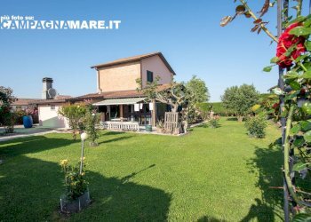 Foto 4 - Casa indipendente Piazza Unità
 
10/h, Jolanda di Savoia - foto 4