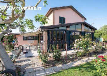 Foto 11 - Casa indipendente Piazza Unità
 
10/h, Jolanda di Savoia - foto 11