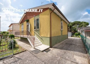 Foto 1 - Independent house via grandi
 
10/h, Riva del Po - photo 1