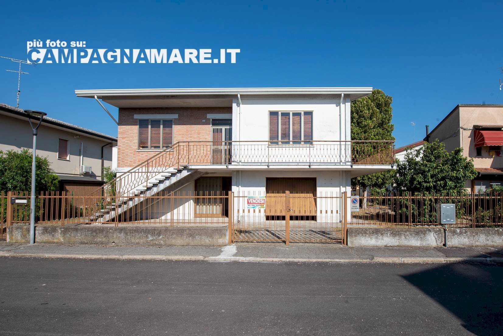 Foto 2 - Casa indipendente via Roma
 
10/h, Ostellato - foto 2