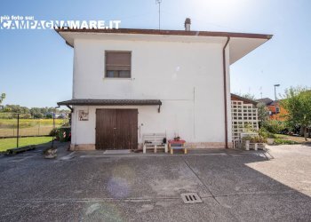 Foto 11 - Independent house via vicolo Po
 
10/h, Riva del Po - photo 11