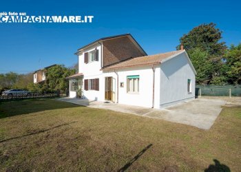 Foto 5 - Casa indipendente Piazza unità
 
10/h, Jolanda di Savoia - foto 5