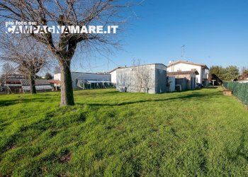 Foto 5 - Independent house via Trattati di Roma
 
10/h, Lagosanto - photo 5
