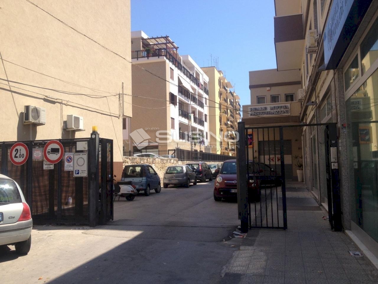 Foto 1 - Commercial Premises VIA TISIA
 
112, Siracusa - photo 1