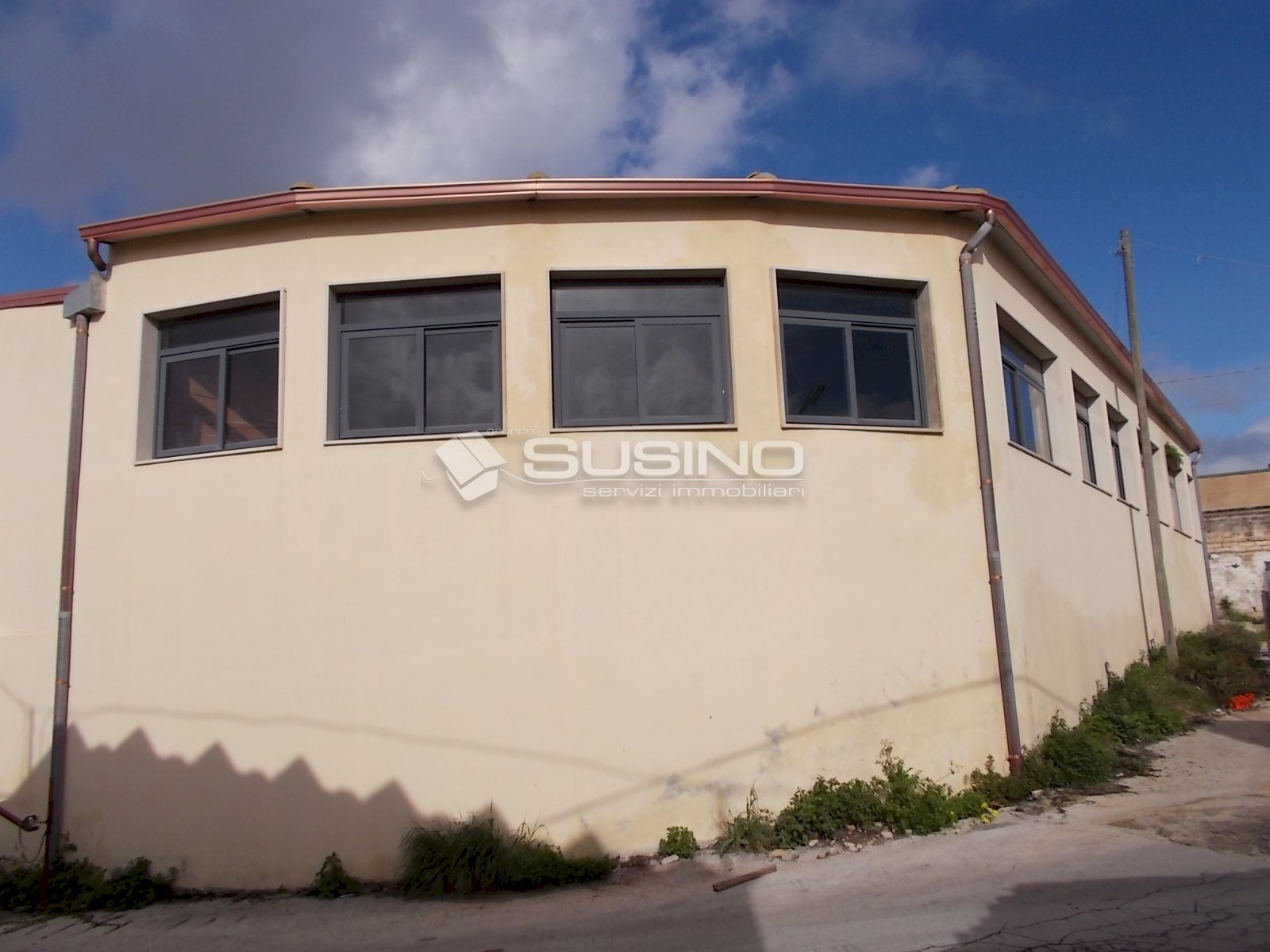 Foto 2 - Locale Commerciale VIALE ERMOCRATE, Siracusa - foto 2