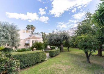 Foto 2 - Villa VIA NESTORE
 
3, Siracusa - foto 2