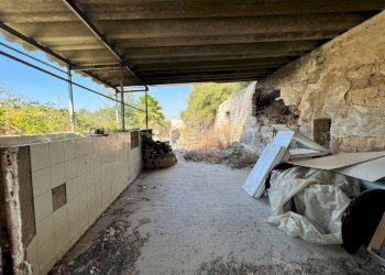 Foto 8 - Capannone VIA NECROPOLI DEL FUSCO
 
12, Siracusa - foto 8