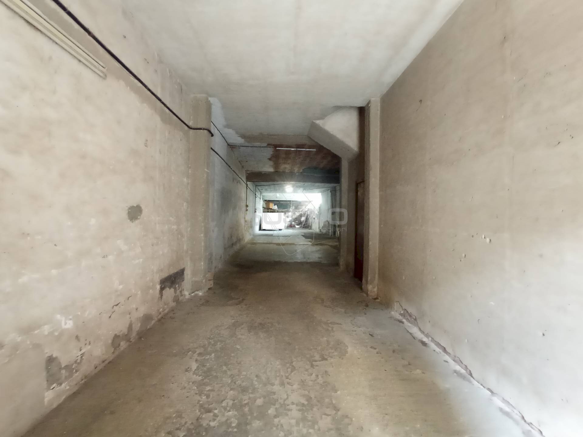 Foto 2 - Warehouse VIA GIUSTI, Floridia - photo 2