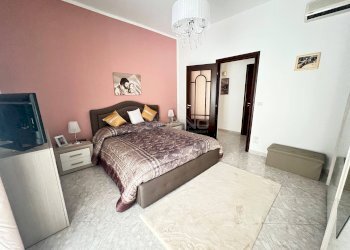 Foto 8 - Quadrilocale VIA ALGERI
 
17, Siracusa - foto 8