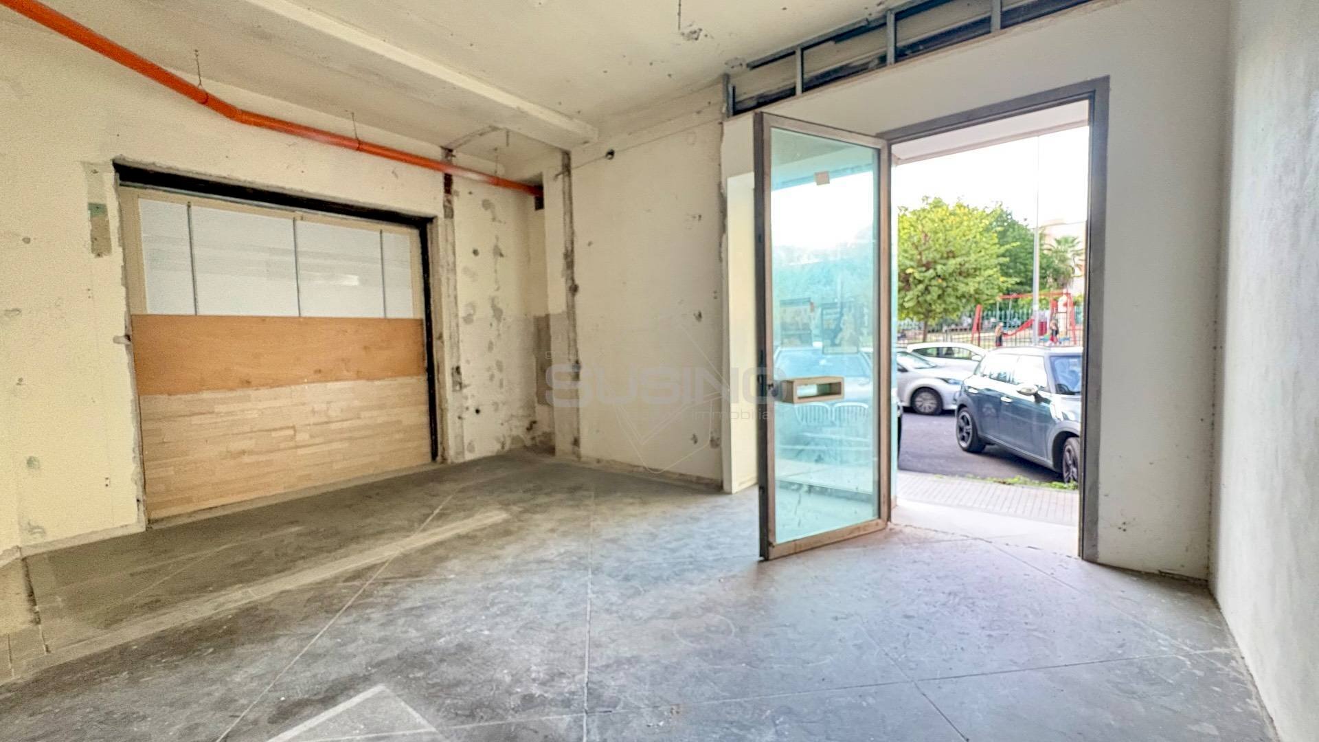 Foto 2 - Commercial Premises VIA TAGLIAMENTO
 
9, Siracusa - photo 2