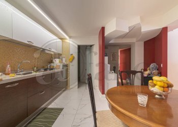 Foto 46 - Villa Via Vecchia Sferracavallo
 
1472, Atina - foto 46