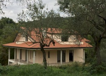 Foto 2 - Villa a Schiera Via Chiaia Romana
 
Snc, Fontana Liri - foto 2