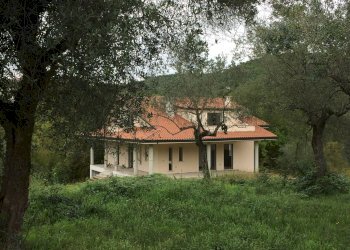 Foto 6 - Villa a Schiera Via Chiaia Romana
 
Snc, Fontana Liri - foto 6