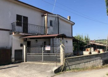 Foto 1 - Casa indipendente Via Fontanelle
 
101, Arce - foto 1