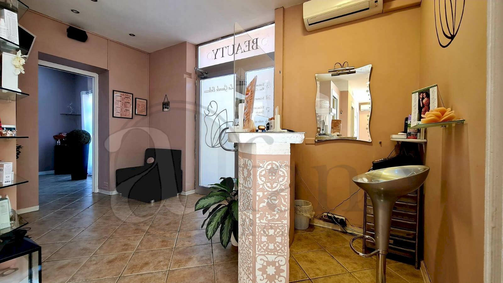 Foto 1 - Commercial Activity Via Piave
 
110, Roccasecca - photo 1