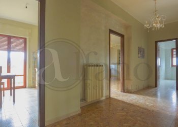 Foto 37 - Stabile - Palazzo Via Casilina Sud
 
173, Castrocielo - foto 37