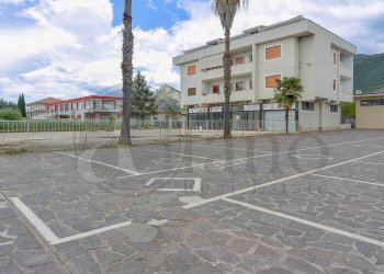 Foto 52 - Stabile - Palazzo Via Casilina Sud
 
173, Castrocielo - foto 52